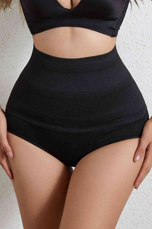 Ribbed Pull-On Shaping Shorts