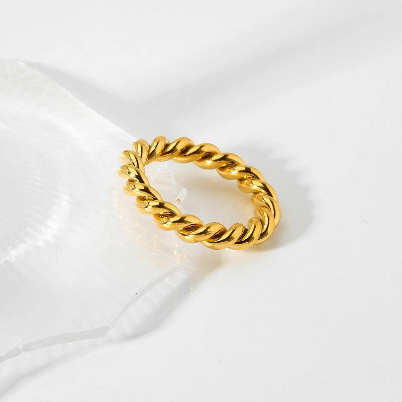 18K Gold Plated Woven Twist Ring (With Box)