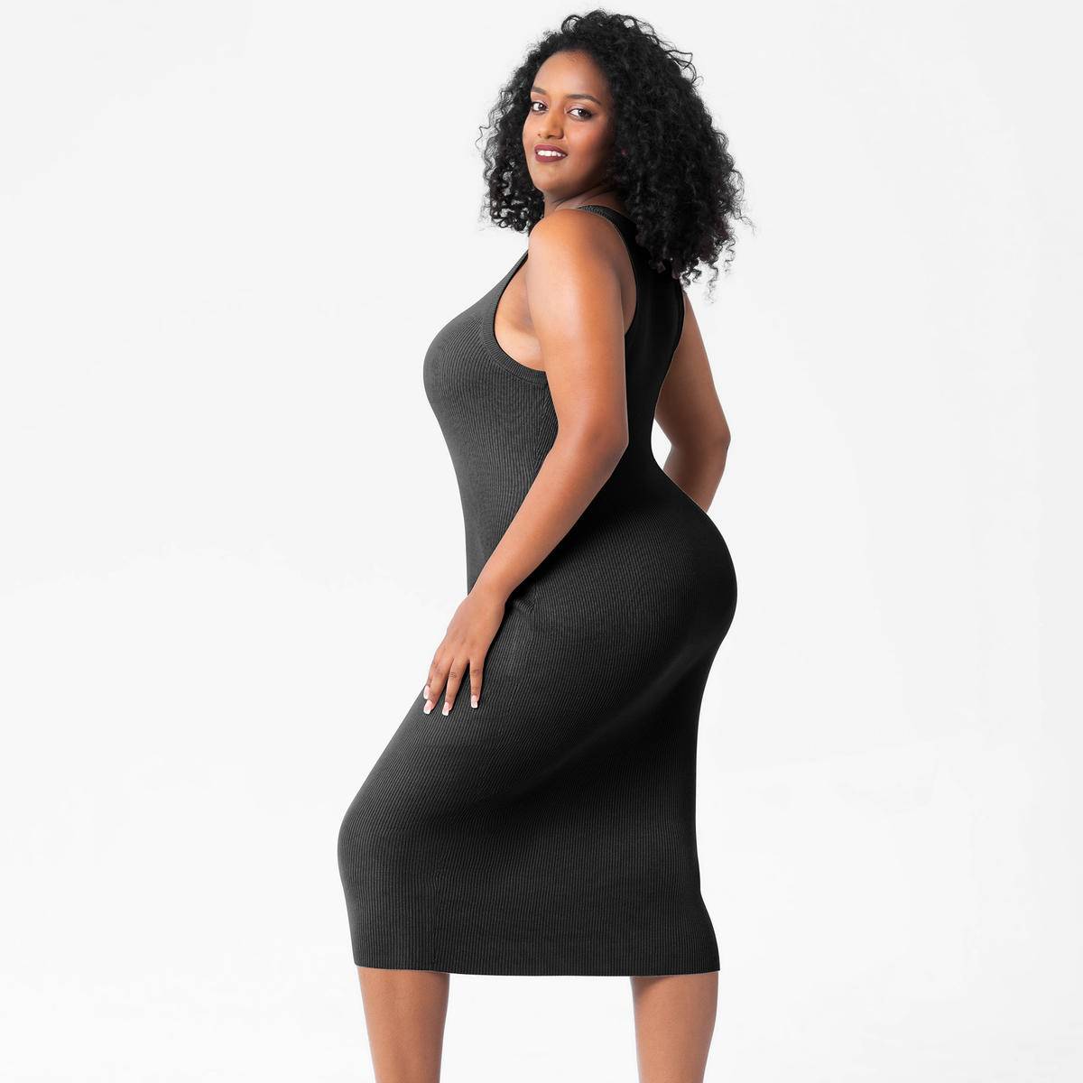 Plus Size Sleeveless Round Neck Bodycon Midi Dress