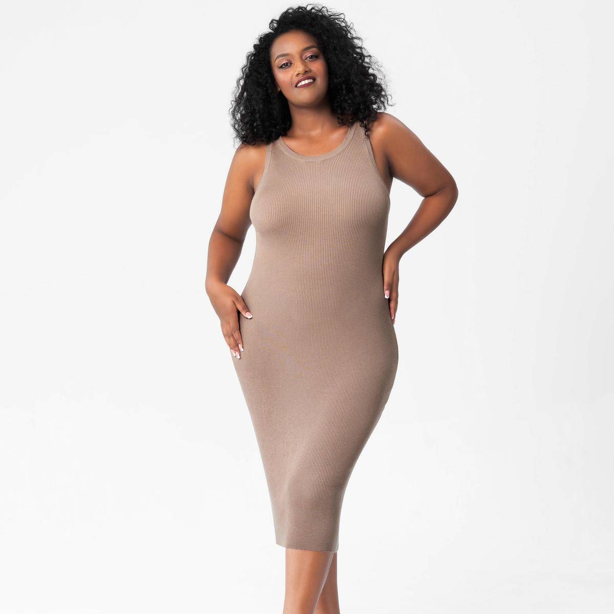 Plus Size Sleeveless Round Neck Bodycon Midi Dress