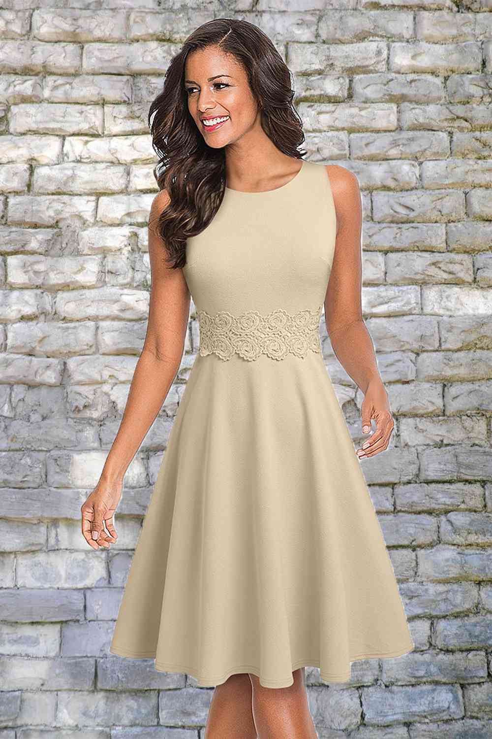 Round Neck Sleeveless Lace Trim Dress